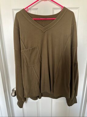 Relaxed V-Neck Pullover with Front Pocket - Olive